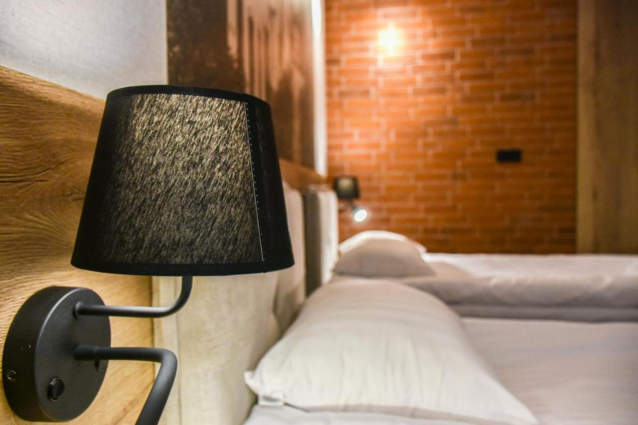 Strzelnica Hotel I Restauracja Starogard Gdański 外观 照片
