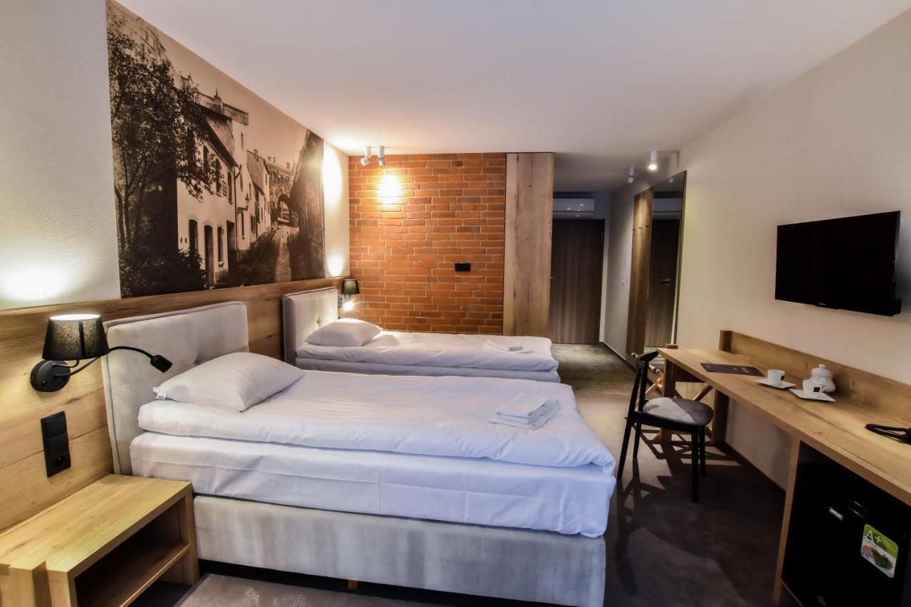Strzelnica Hotel I Restauracja Starogard Gdański 外观 照片
