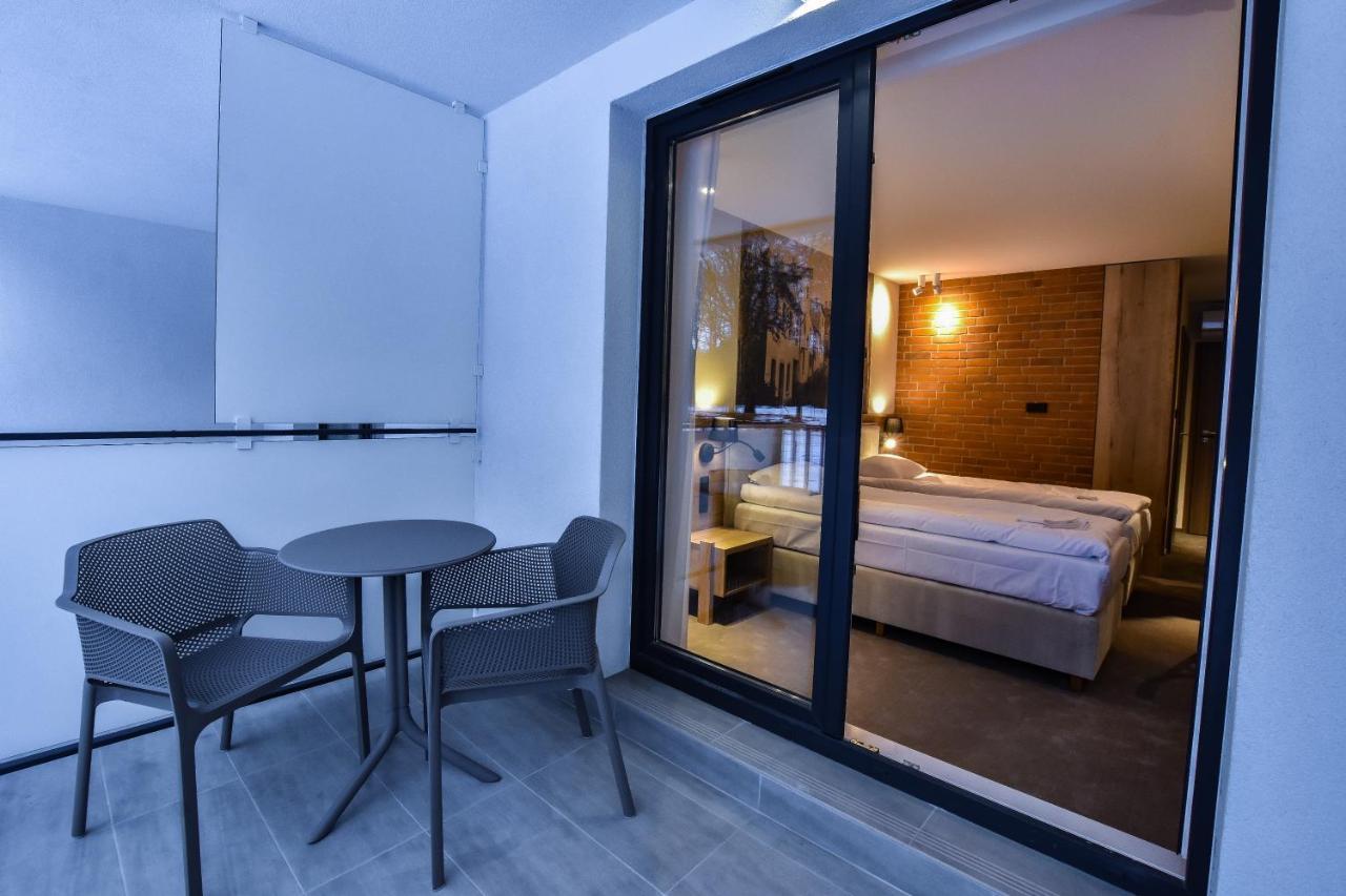 Strzelnica Hotel I Restauracja Starogard Gdański 外观 照片