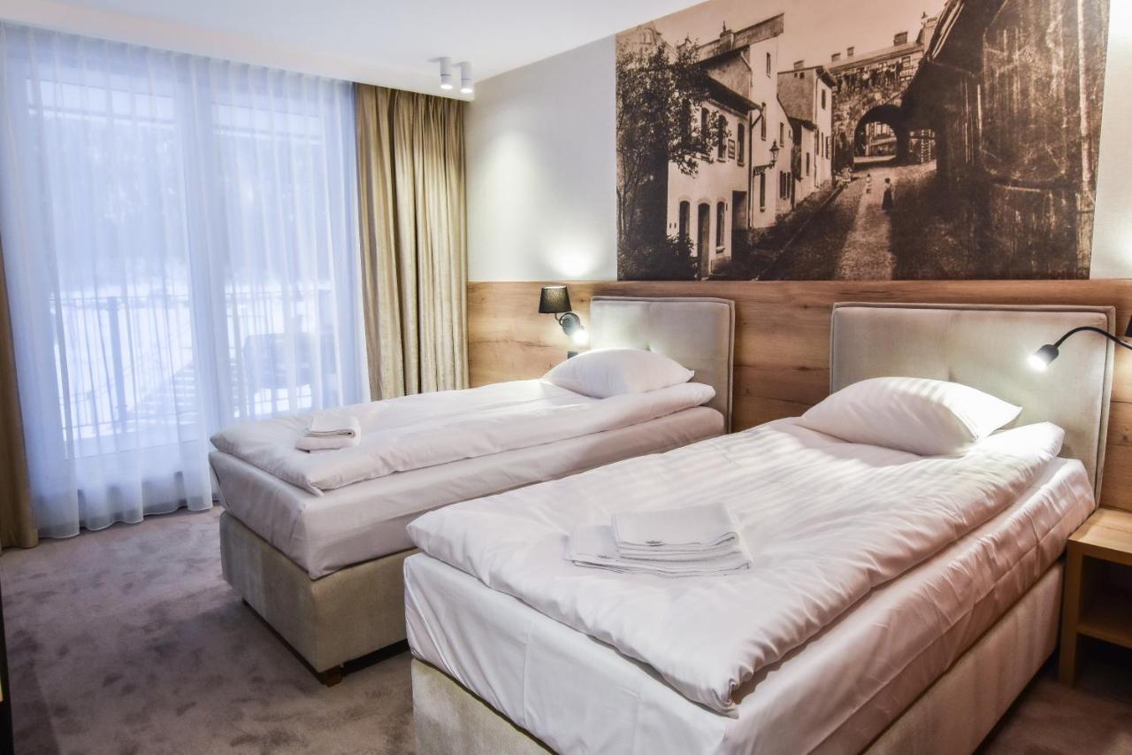 Strzelnica Hotel I Restauracja Starogard Gdański 外观 照片